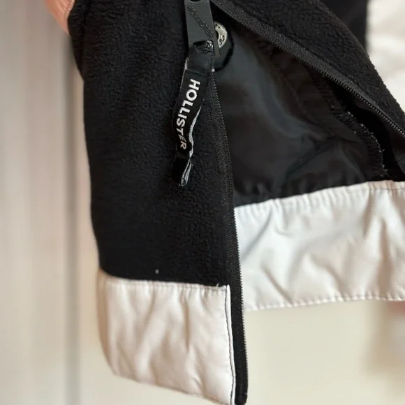 HOLLISTER XS pink/black/white Windbreaker 1/4 Zip Fleece Lined Hoodie - Picture 8 of 11